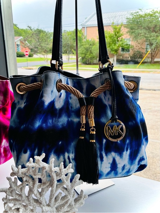 MICHAEL Michael Kors Handbags - Michael Micheal Kors Blue Tie-Dye Drawstring Tote